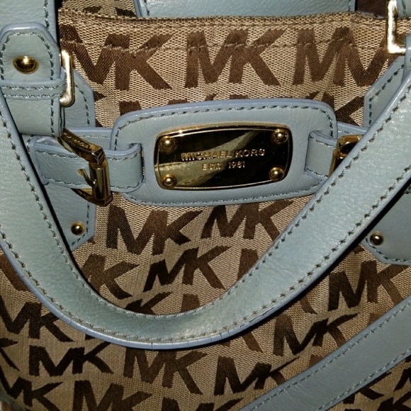 Michael Kors bag - Picture 2 of 4